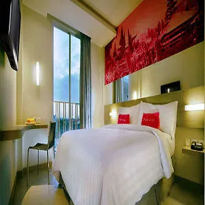 Hotel Favehotel Kuta Square